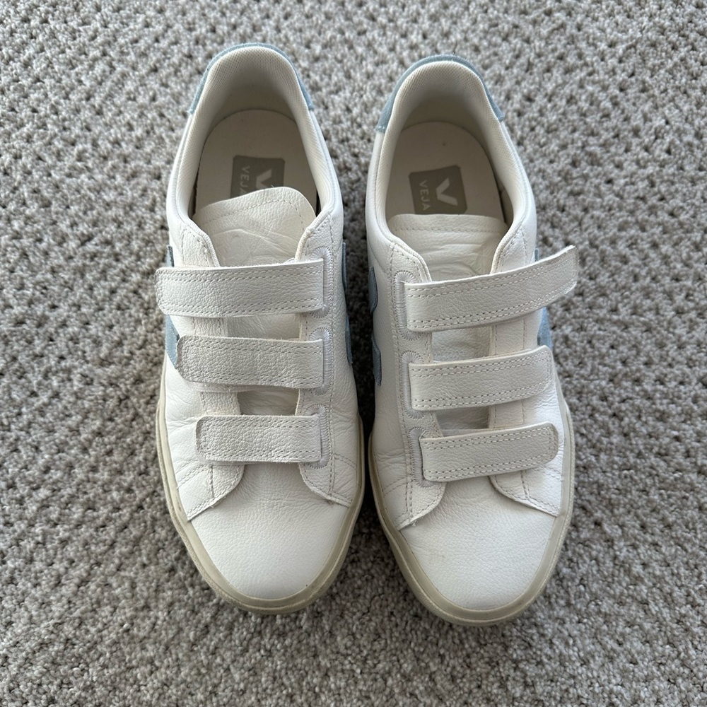 Veja | Velcro logo sneakers | size 39
